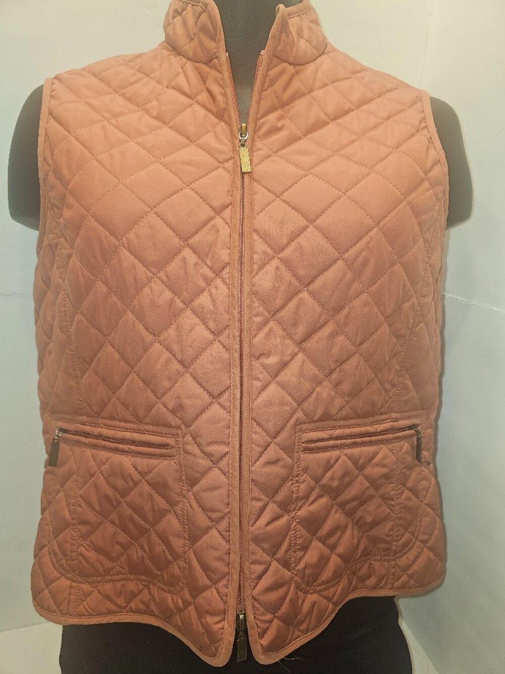 VanHeusen/ M / Quilted Vest